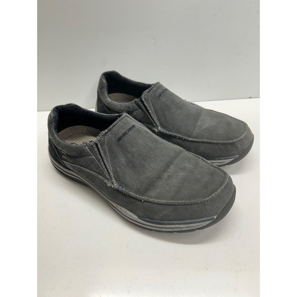 Skechers Men's Extra Wide Relax Fit Slip On Shoes Size 10